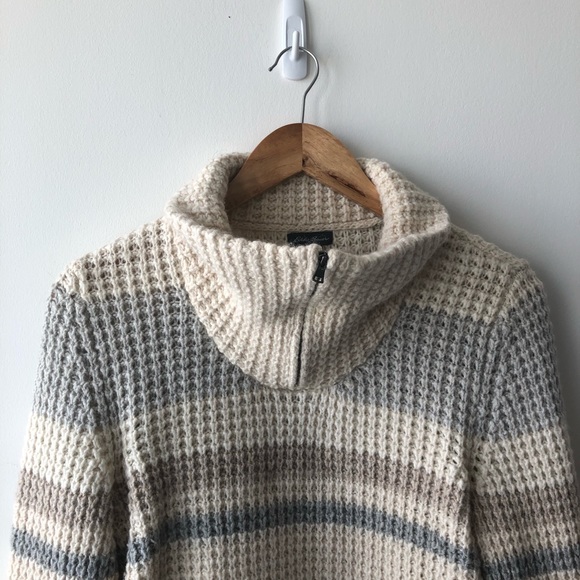 Eddie Bauer Wool Knit Mock Sweater - Picture 2 of 4